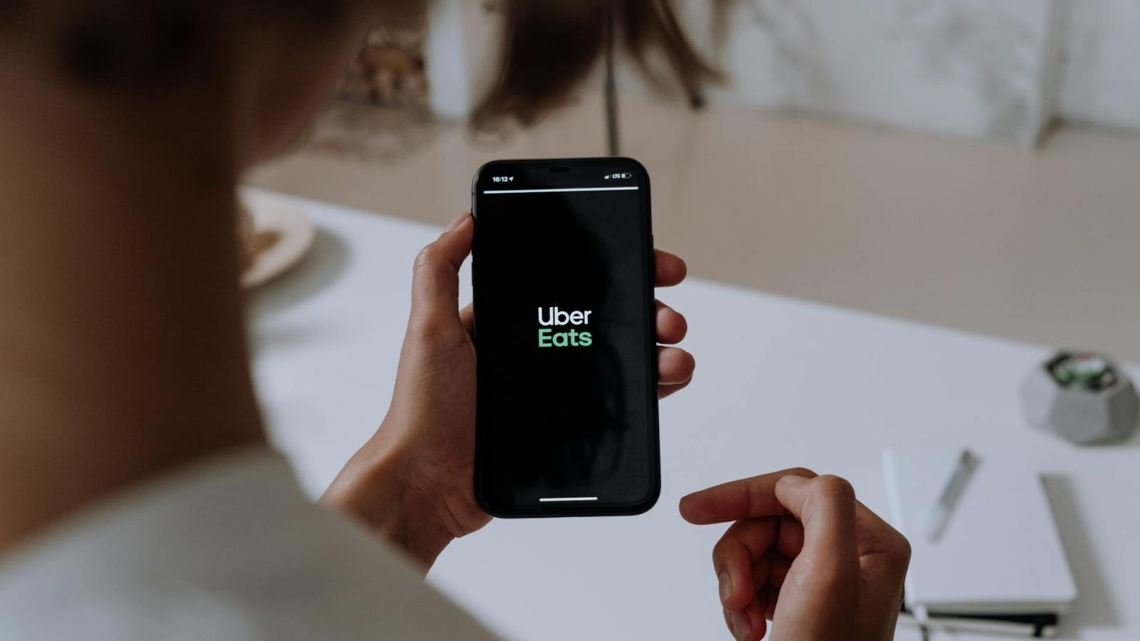 AI_UberEats