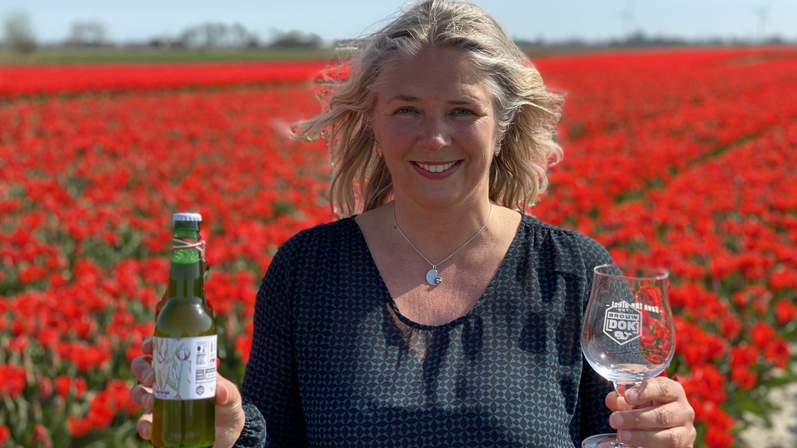 Annelies Hornstra in Tulpenveld