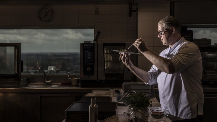 Hoe Arjan Speelman van Ciel Bleu** bouwt aan een topteam in Hotel Okura Amsterdam