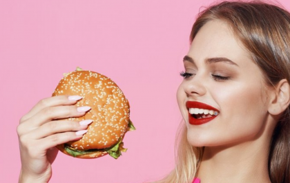 Nieuw in Amsterdam: plantaardig fastfood concept Nom Nom Nom 