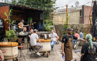 Van dalmoment naar vol terras: 19 voorbeelden van originele terrasevents