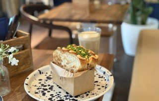 Snackspert Eke Bosman en broodjestester Friso Nelis delen 5 sandwichtrends