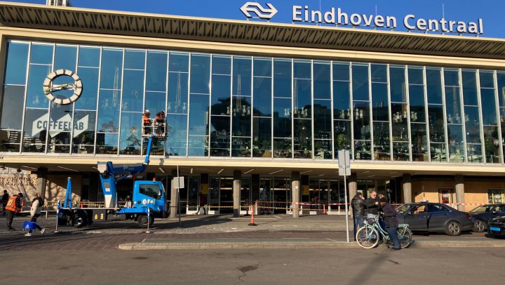 Gebroken ruiten bij Coffeelab in Eindhoven