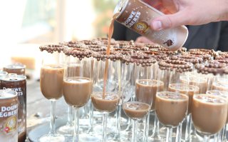 Moederbedrijf Douwe Egberts voor €15,7 miljard verkocht aan Keurig Dr Pepper