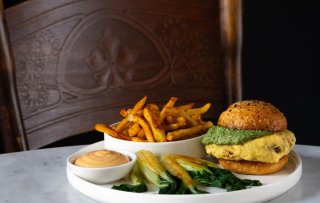 Nieuw horecaconcept in Felix Meritis richt zich op Amsterdammers