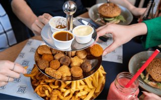 In plaats van de high tea is er nu ook de high friet