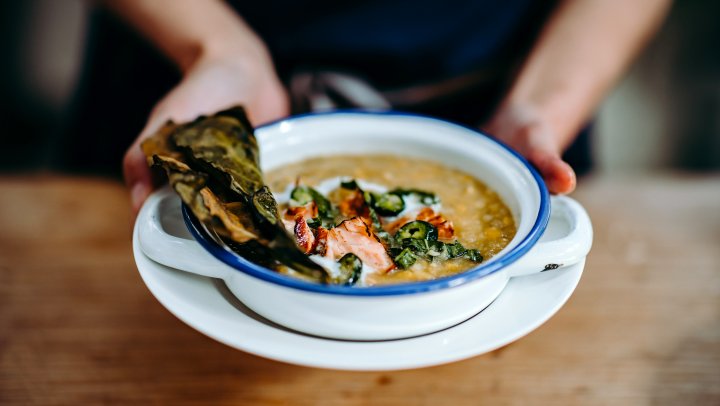 Kookboekenschrijver Vanja van der Leeden deelt signature dish 