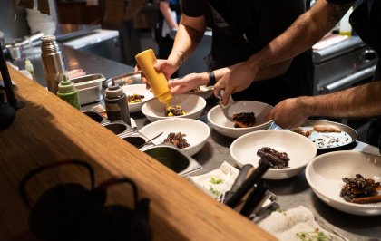 In Berlijn vind je ‘s werelds eerste vegan no-wasterestaurant