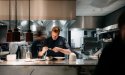 Personeel gezocht: hoe sterrenrestaurants hun teams samenstellen en behouden