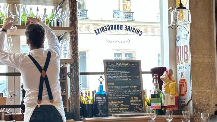 Wat is het verschil tussen de Franse bistro, brasserie en bouillon?