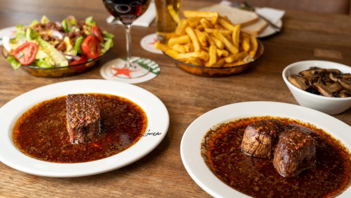 Food500: omzetdaling voor De Beren, La Cubanita en RCE