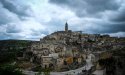 Uit eten in de grotten van eeuwenoud Matera