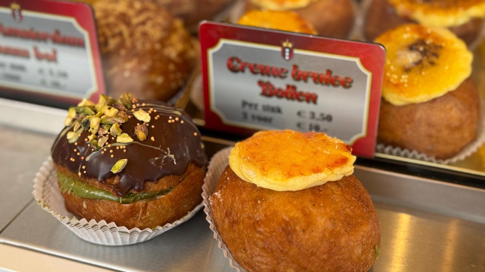 Oliebollen bij De Amsterdamse Oliebollenkraam