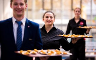 Bij veel eventcateraars gaat het licht bijna uit