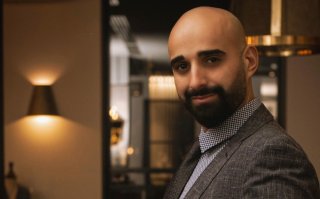 Ramez Ramzy haalt voet van gaspedaal: “Ik wilde te snel met mijn horeca-imperium”