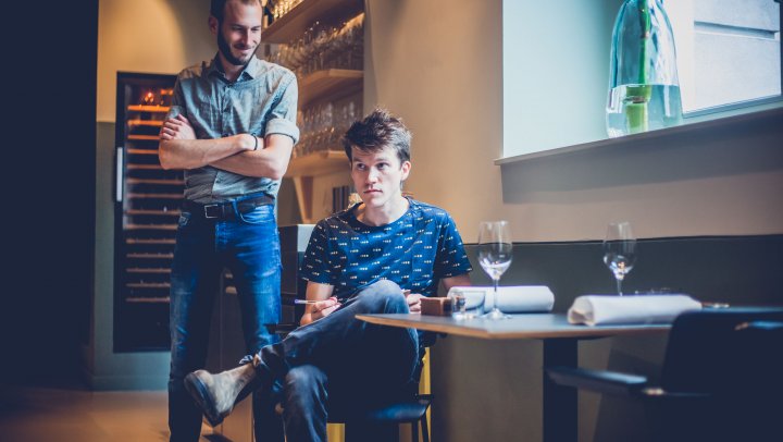 Amerikaanse restaurants bedreigd met slechte beoordelingen en NK winnaar biersommelier bekend 