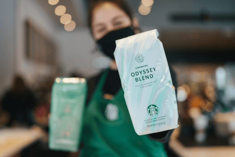 In Starbucks Odyssey zitten de avatars straks aan de koffie