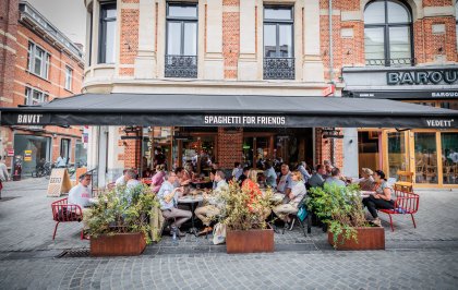 9 succesvolle Belgische fast casual foodketens in één straat