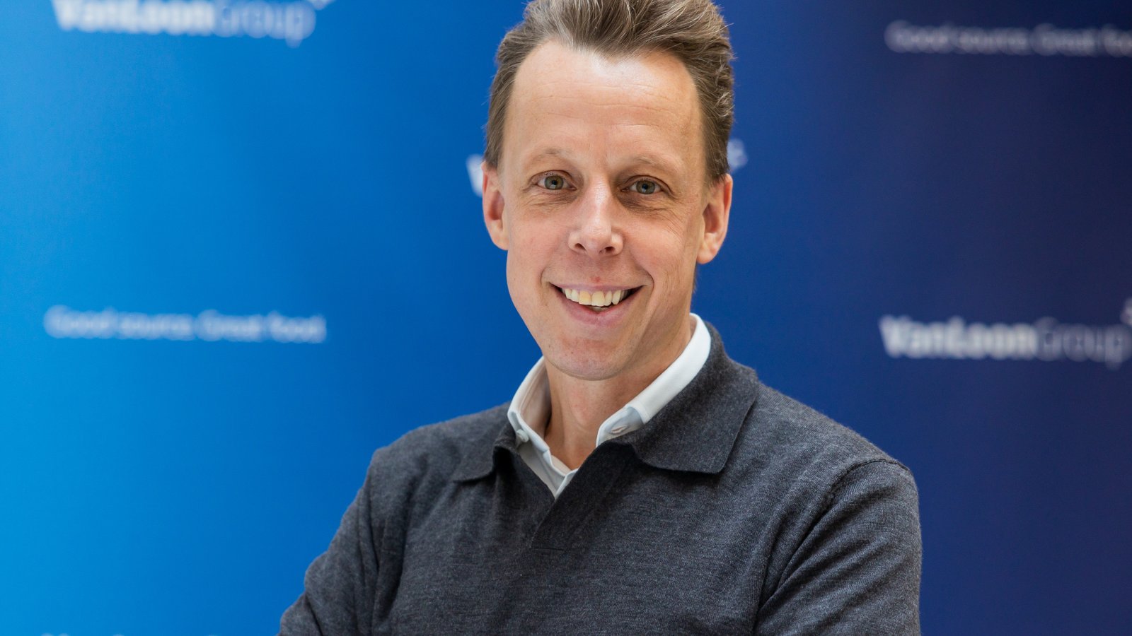 Tim de Vos, Van Loon Group