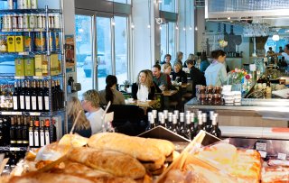 In opkomst, de delicatessensuper