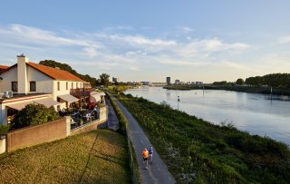 Eric Swaghoven draagt Hotel-restaurant Valuas over aan nieuwe eigenaar