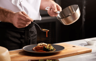 Zo zorg je voor minder werkdruk in de keuken en en meer ruimte om te koken