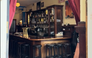 Eetcafé van Beeren krijgt nieuwe eigenaren; betaalbaarheid staat centraal