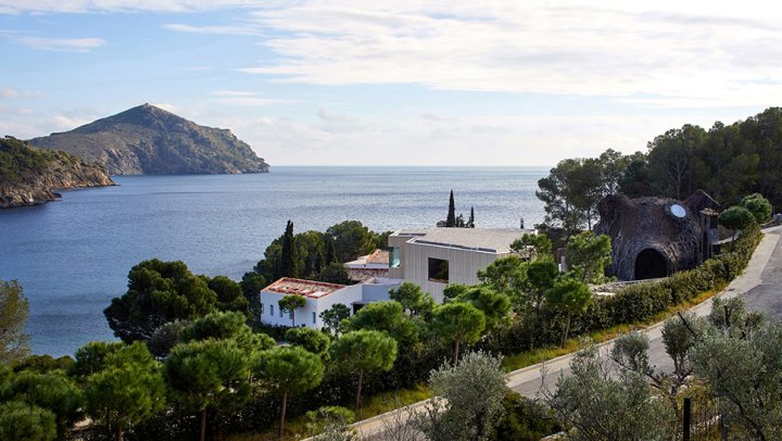 In het iconische elBulli was er per tafel 700 keer contact tussen bediening en gast