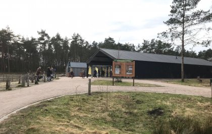 Natuurlijk hoogtepunt op de Ugchelse berg: duurzaam gebouwd bospaviljoen ‘t Leesten