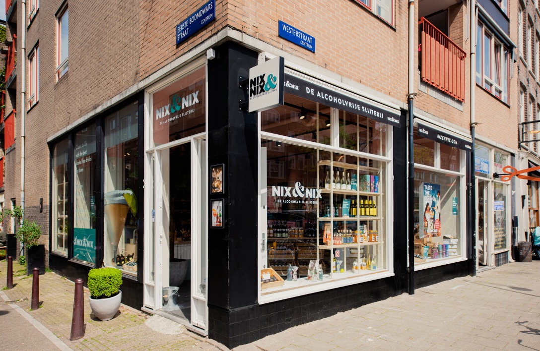 Alcoholvrije slijterij Nix & Nix in de Jordaan