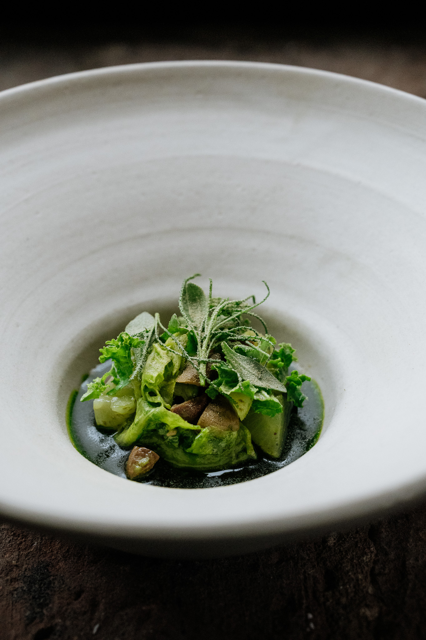 Signature dish Basiliek | foto: Janne Lieke Visuals