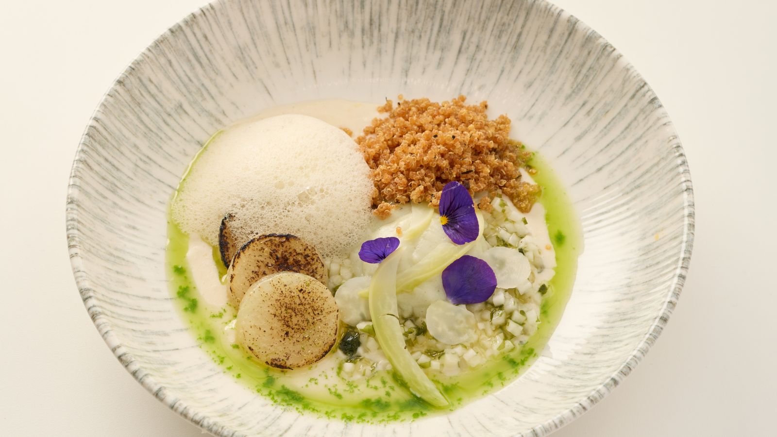 Winnend koolrabigerecht van chef Robert Janse in Sodexo's internationale Sustainable Cook for Change! competitie