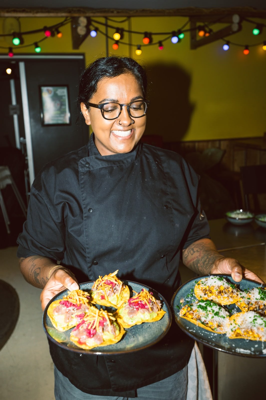Chef Rohini aan het werk