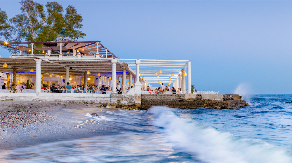 Bar-restaurant El Balneario at Baños del Carmen