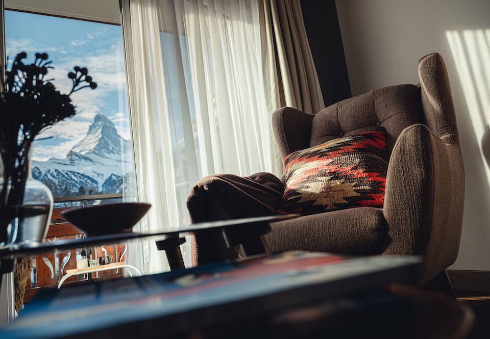 Room with a view, in the background the iconic Matterhorn-alp